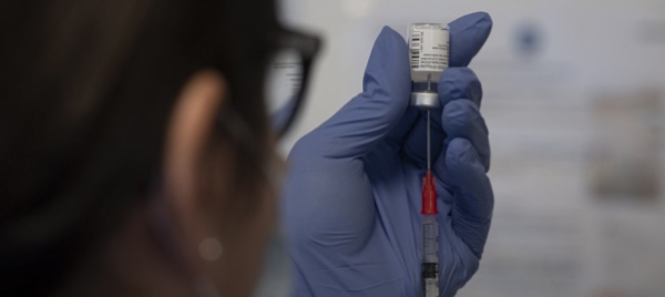 terza-dose-in-ticino-prima-le-case-anziani-poi-gli-over-75