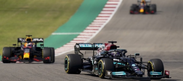 e-max-verstappen-a-brindare-nel-gp-a-stelle-e-strisce