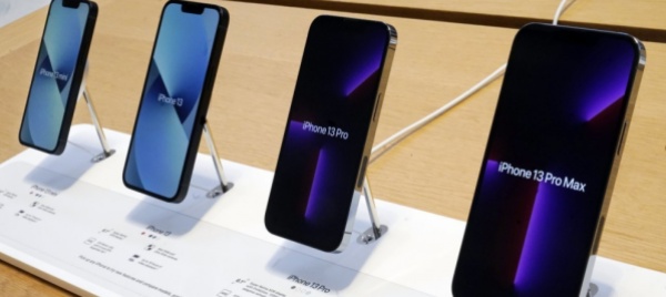 smartphone-si-spende-di-piu-per-tenerlo-piu-a-lungo