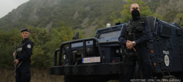 kosovo-disputa-targhe-kfor-lascia-valichi-jarinje-e-brnjak