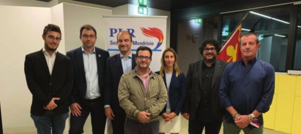 i-volti-del-nuovo-ufficio-presidenziale-del-plr-di-mendrisio