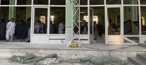 nuova-strage-in-moschea-41-morti-e-70-feriti