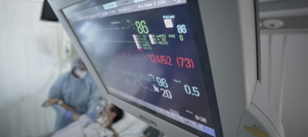 cifre-in-rosso-per-gli-ospedali-svizzeri