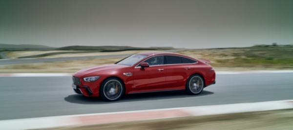 gt-63-s-e-performance-ibrida-stile-f1
