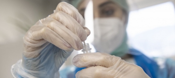 personale-sanitario-licenziate-perche-non-si-vogliono-testare