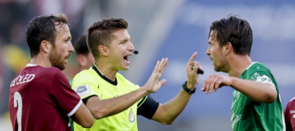 per-l-arbitro-piccolo-un-turno-di-coppa-e-uno-in-challenge