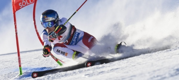 marco-odermatt-apre-la-stagione-con-un-trionfo