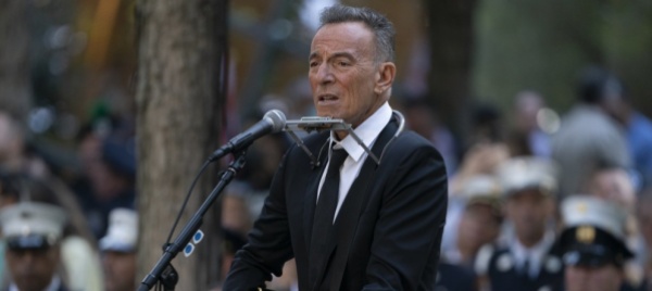 springsteen-apre-documentario-italiano-sui-migranti