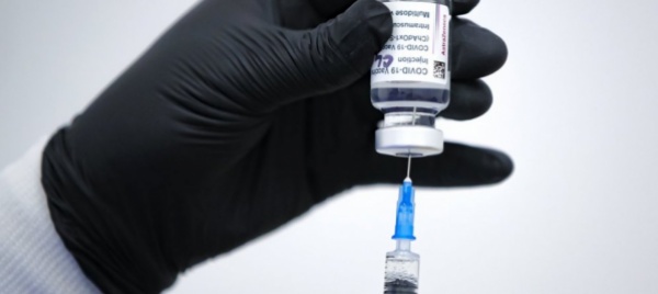per-la-terza-dose-la-svizzera-non-dovra-aspettare-troppo