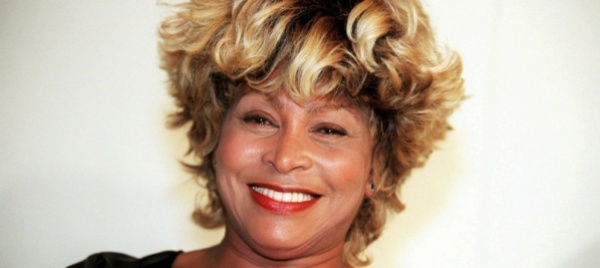 tina-turner-vende-sessant-anni-di-musica-alla-bmg