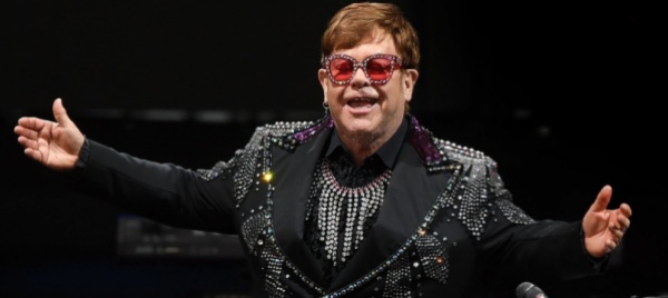 l-ultimo-tour-di-elton-john-fara-tappa-anche-a-berna