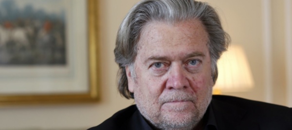 grand-jury-accusa-bannon-di-oltraggio-al-congresso