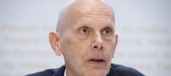 koch-fronti-induriti-meglio-vaccinarsi-per-convinzione