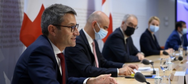 nuove-restrizioni-contro-il-covid-ne-discutono-i-cantoni