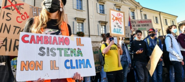 i-giovani-chiedono-piu-sostegno-psicofisico