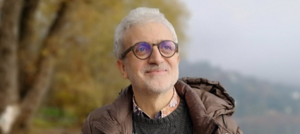 quel-bisogno-di-leggerezza-nelle-pagine-di-angelo-cassano