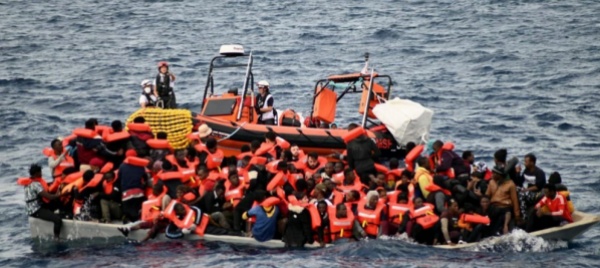 nuova-tragedia-naufragio-nella-manica-31-migranti-morti