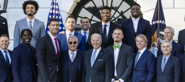 la-nba-sigla-la-pace-con-la-casa-bianca