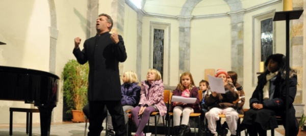 recital-di-ottavio-palmieri-fra-le-opere-di-case