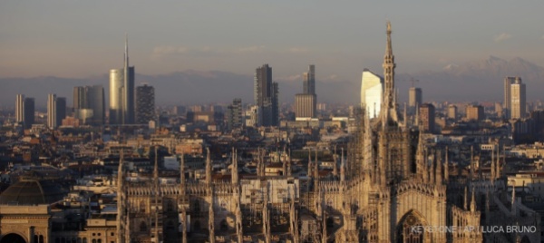 a-milano-da-oggi-obbligo-mascherina-in-centro
