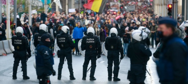 proteste-no-vax-in-tutta-europa-scontri-a-bruxelles
