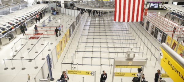 gli-usa-riaprono-le-frontiere-ai-vaccinati-boom-agli-aeroporti