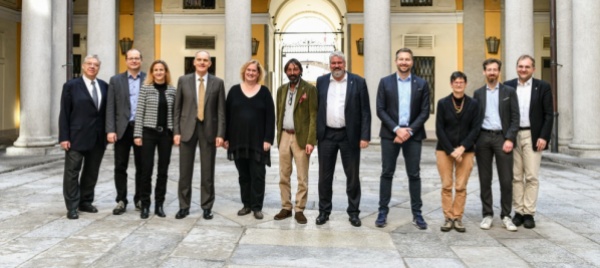 lugano-il-municipio-di-winterthur-in-citta-per-una-visita