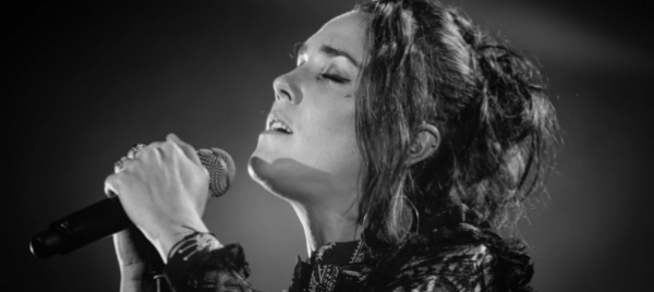 e-un-bel-giorno-zaz-torno-isabelle