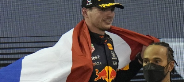 la-mercedes-ritira-il-ricorso-verstappen-ufficialmente-campione