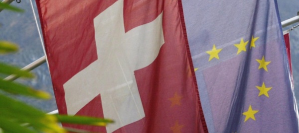 i-no-ue-verso-un-potente-movimento-unico-in-svizzera