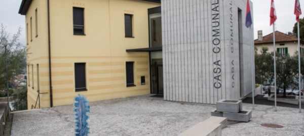 canobbio-luce-verde-a-palestra-scuola-e-sala-multiuso