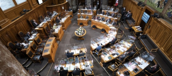 legge-covid-gli-stati-prorogano-disposizioni-su-eventi-e-lavoro