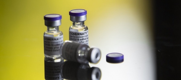 l-ue-accelera-su-pfizer-20-milioni-di-dosi-a-inizio-2022