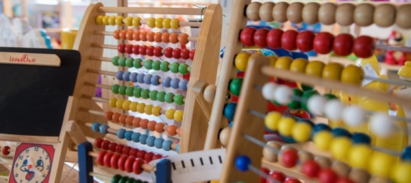 raccolta-di-giocattoli-per-bambini-bisognosi-a-lumino