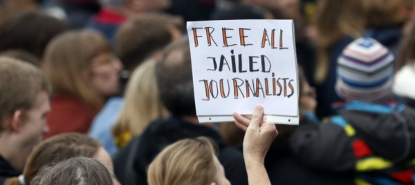 nel-mondo-488-giornalisti-sono-detenuti-46-uccisi-nel-2021