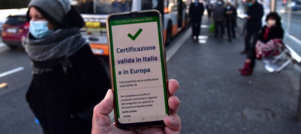 green-pass-falsi-perquisizioni-in-tutta-italia