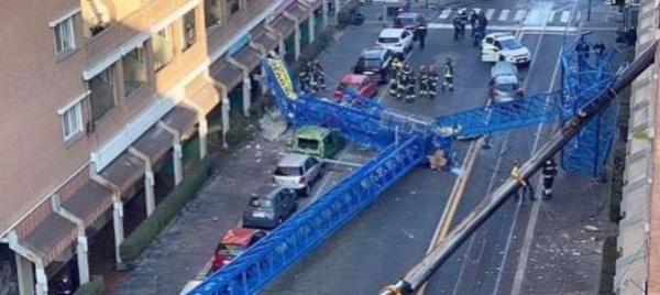 crolla-una-gru-a-torino-tre-morti-e-tre-feriti