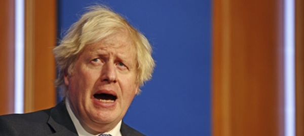 a-londra-piano-b-contro-omicron-green-pass-e-telelavoro