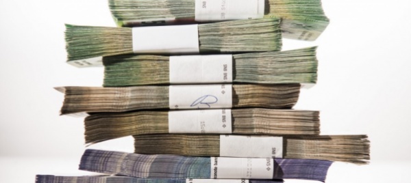 romont-rapina-alcune-migliaia-di-franchi-in-banca