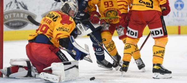 robert-mayer-a-difesa-della-porta-dell-ambri-alla-spengler