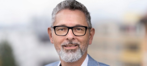 peter-lack-sara-il-nuovo-direttore-di-caritas-svizzera