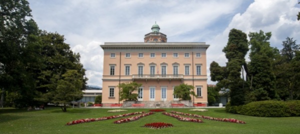 la-regionale-biennale-dell-arte-ticinese-parte-da-villa-ciani