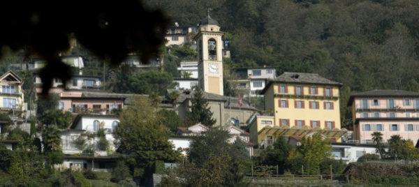 brione-sopra-minusio-calano-gli-abitanti