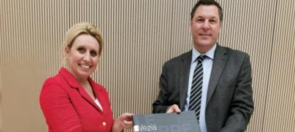 vezia-incontra-l-ambasciatrice-di-polonia-in-svizzera