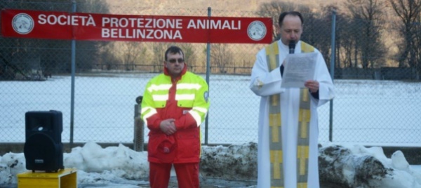 benedizione-degli-animali-a-gorduno-gnosca