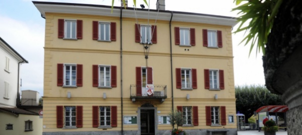 conti-2022-fermata-tilo-ex-posta-in-cc-a-minusio