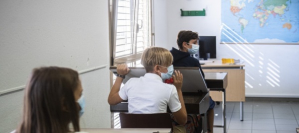 i-direttori-delle-scuole-svizzere-lavorano-51-ore-a-settimana