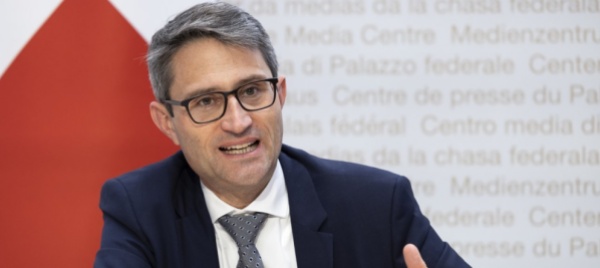 la-svizzera-non-segua-l-esempio-di-regno-unito-e-danimarca