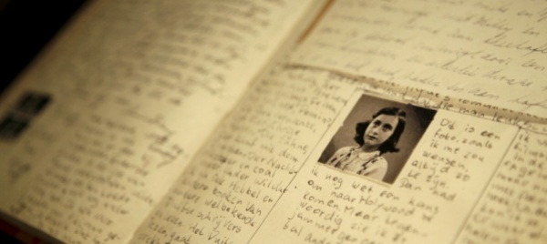 traditi-da-ebrei-disse-otto-frank-un-libro-lo-conferma