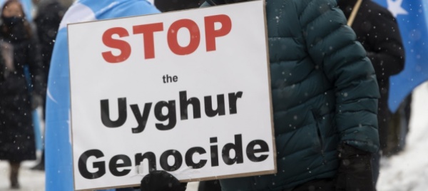 la-francia-denuncia-il-genocidio-degli-uiguri